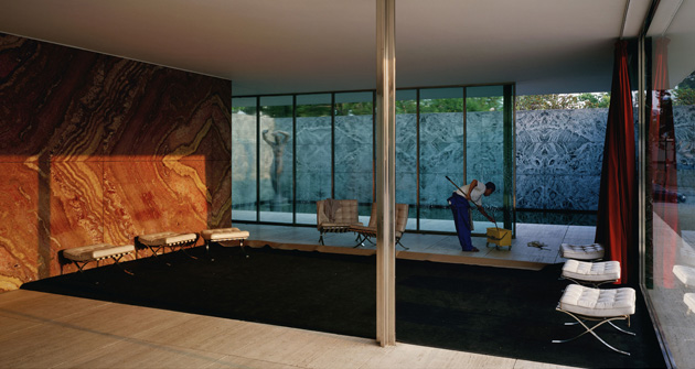 © Jeff Wall | Morning Cleaning, Mies van der Rohe Foundation, Barcelona 1999 Transparency in light box 187 x 351 cm